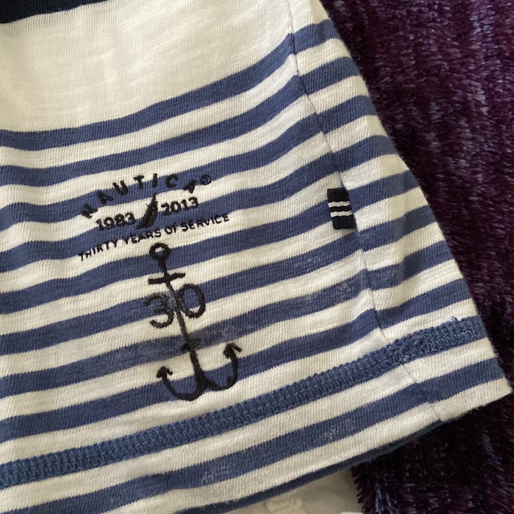 • Nautica • long sleeve nautical tee - Picture 5 of 7